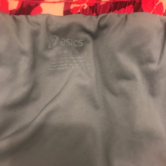 ASICS Women’s Shorts Size M Pink/ Multicolor - Picture 12 of 16